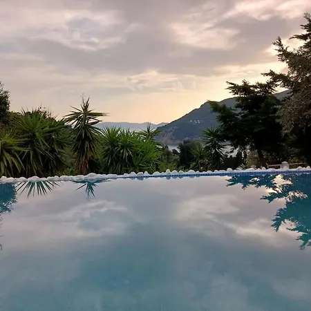 Aspalathus Red, Pool And Panoramic Views To Fulfil Your Aegean Memories Skopelos