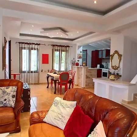 וילה Aspalathus Red, Pool And Panoramic Views To Fulfil Your Aegean Memories סקופלוס טאון