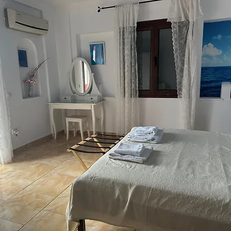 Villa Aspalathus Red, Pool And Panoramic Views To Fulfil Your Aegean Memories Szkópelosz